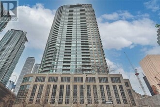 Building Photo - 18 Yonge St
