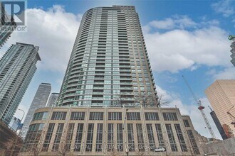 Building Photo - 18 Yonge St