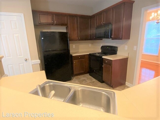 Building Photo - 4 br, 2.5 bath House - 2717 Pepperstone