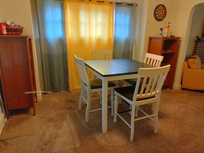 Foto del edificio - 1140 Croyden Dr