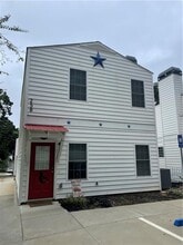 Building Photo - 258 Forrest Ave