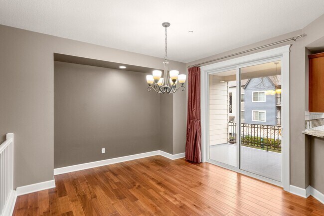 Foto del edificio - Luxury 3-bedroom, 3.5 Bath Row Home for Rent in Villebois Village Center