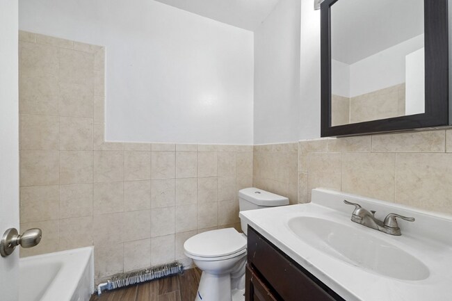 Foto del edificio - 7101 N 15th St