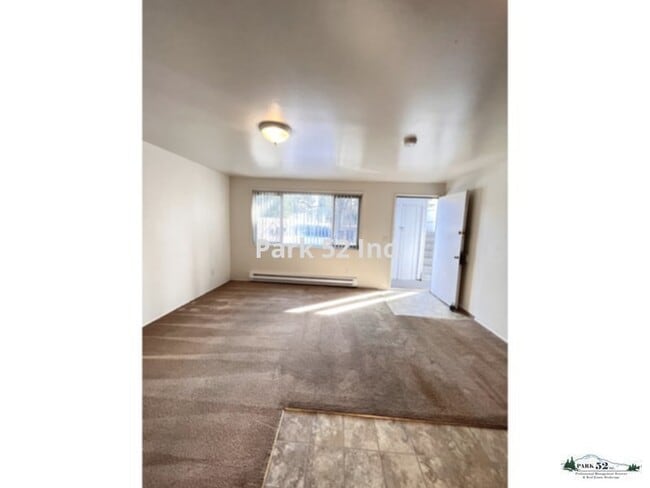 Foto del edificio - 14406 Pacific Ave S