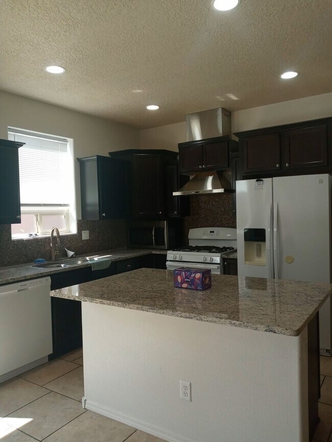 Building Photo - CABEZON SUBDIVISION