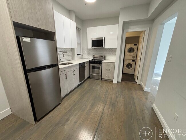 Building Photo - 19 Peterborough St