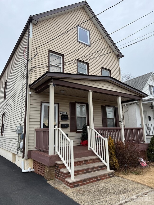 Building Photo - 579 Florida Grove Rd