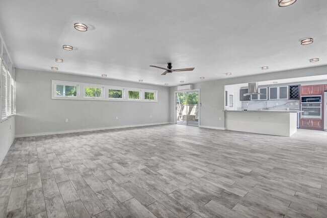 Building Photo - 91-791-457 Papipi Rd