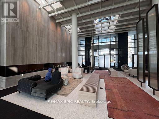 Building Photo - 195 Commerce St