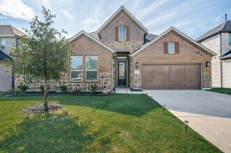 Building Photo - 1224 Villalonga Dr