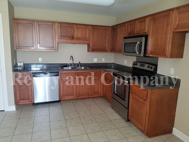 Building Photo - 3850 Farm Gate Cove