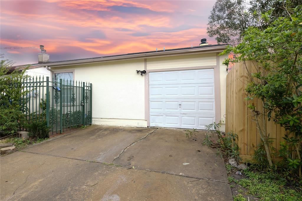 Foto principal - 12317 Corona Ln