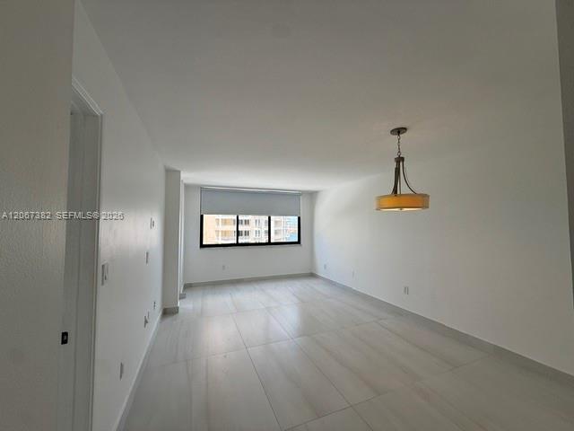 Building Photo - 540 Brickell Key Dr