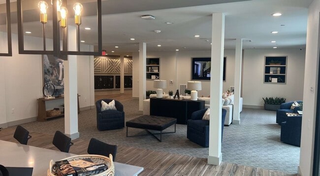 Foto del edificio - 19101 Town Ridge Ln