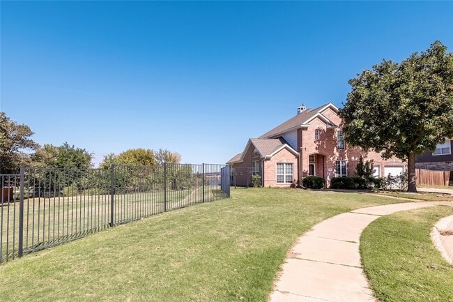 Photo - 2318 Balleybrooke Dr House