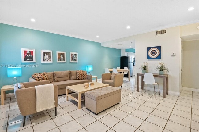 Building Photo - 2200 S Ocean Dr