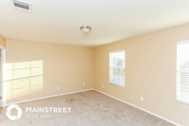 Foto del edificio - 113 Franklin Ct