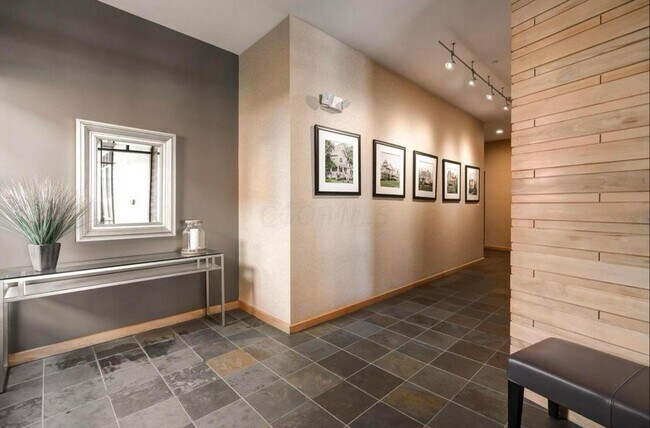 Foto del edificio - 1200 Grandview Ave