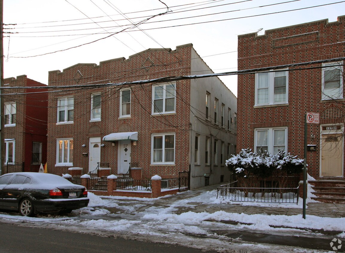 Foto del edificio - 127-06 89th Ave