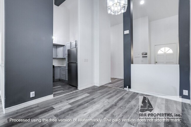 Foto del edificio - Stylish 3-Bedroom Condo in Gated Torrance Community