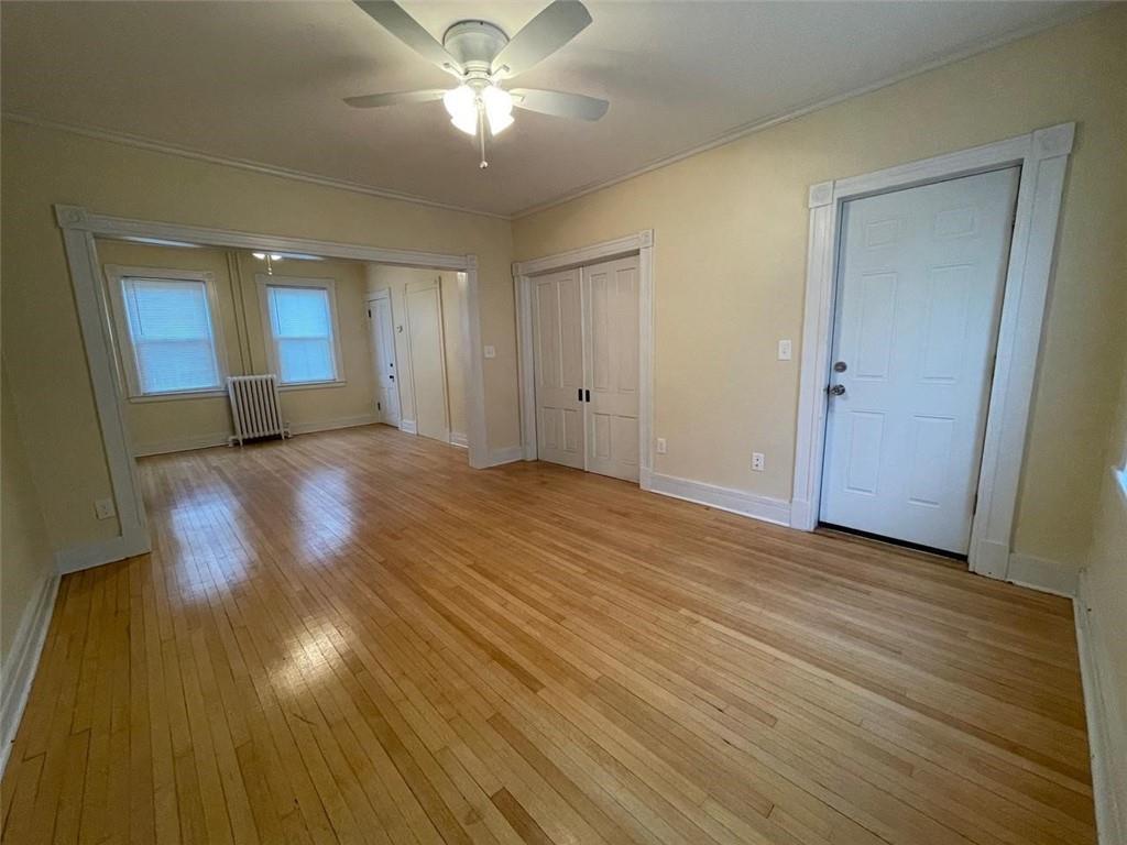 Primary Photo - 22 Cozzens Ave