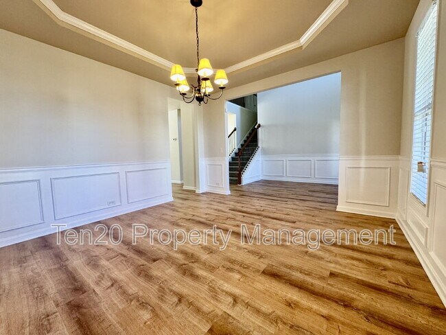 Foto del edificio - 789 Honey Do Ct