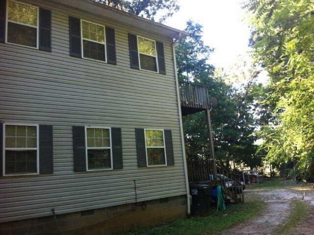 Building Photo - 145 Janet Ln