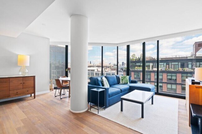 Building Photo - 2 bedroom in Long Island City NY 11101