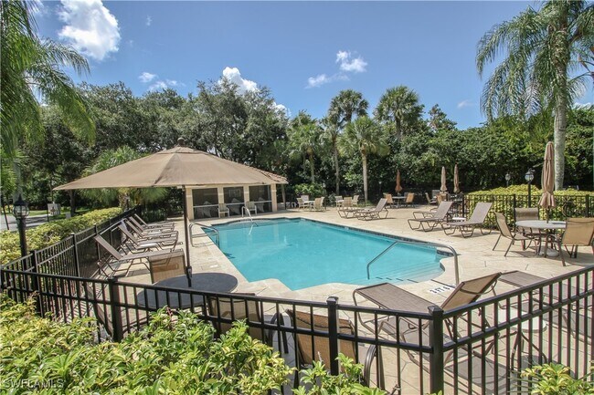 Foto del edificio - 13060 Amberley Ct