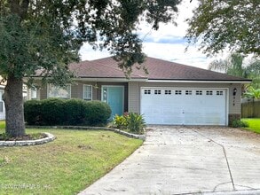 519 Chancellor Dr E