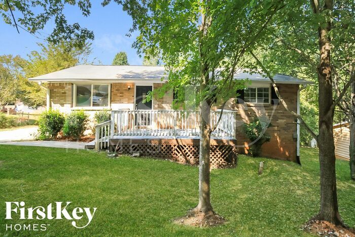 Foto principal - 3799 N Camp Creek Pkwy SW