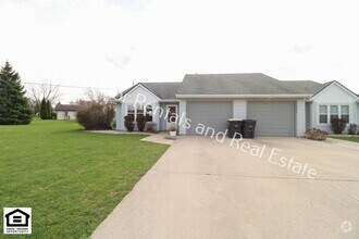 Building Photo - 1421-1423 Fieldstone Dr