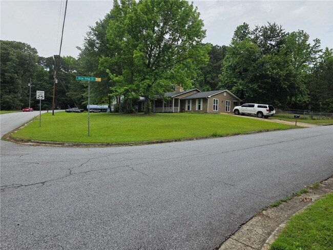 Building Photo - 9536 Winding Way Ln