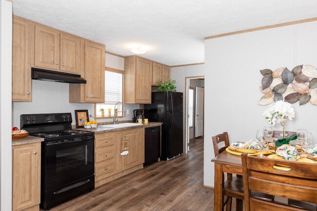 Foto del edificio - 696 Tara Rd