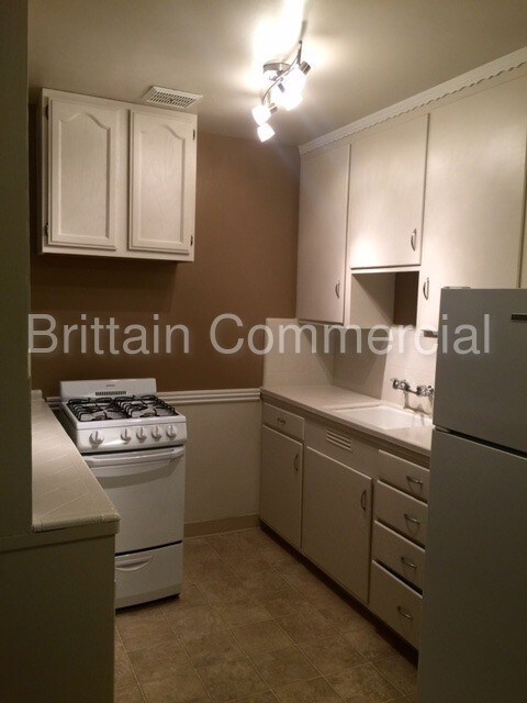 Building Photo - 2508 L St