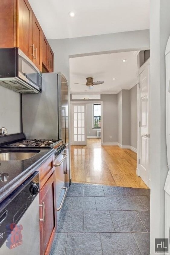 Foto del edificio - East 10th Street