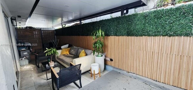 Foto del edificio - 1828 NW 4th St