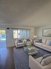 Building Photo - 12132 Bailey St