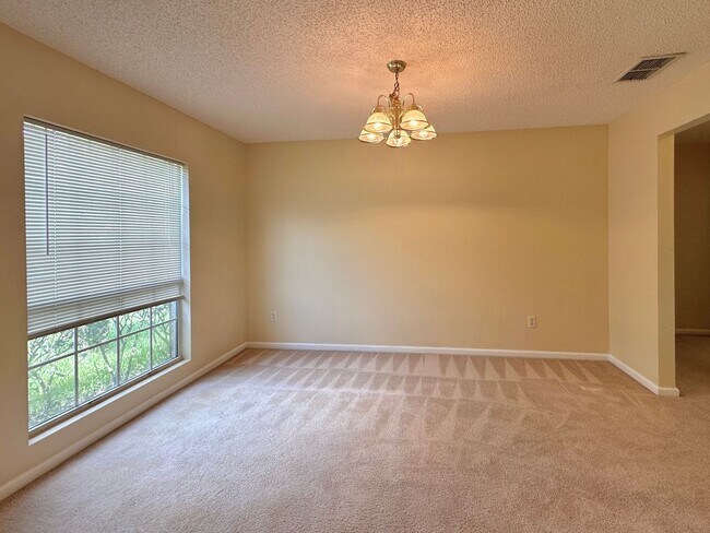 Building Photo - 89 Berkshire Ln