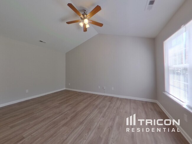 Foto del edificio - 4842 Elizabeth Rd