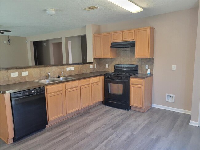 Building Photo - 12018 Chelsea Elm Ct