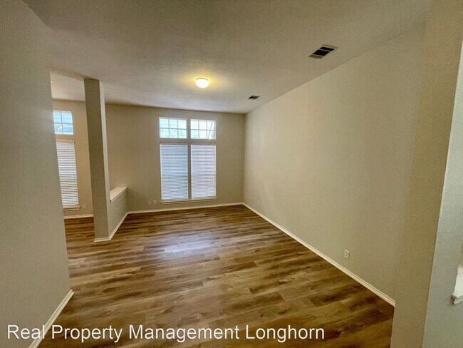 Foto del edificio - 4 br, 2 bath House - 1115 Meadow Lark Dr