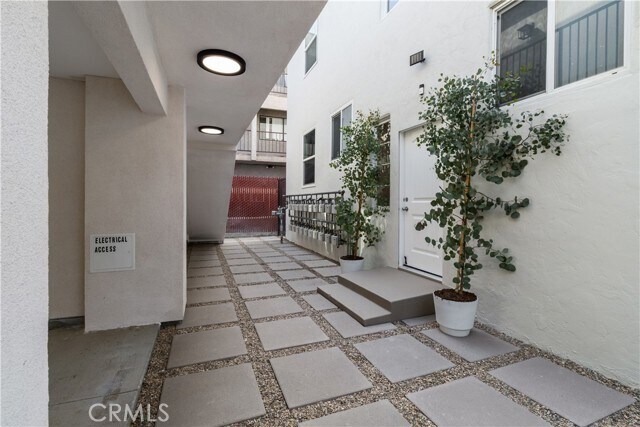 Foto del edificio - 1827 E 4th St