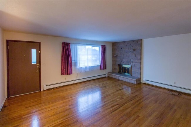 42 E Empire Ave Unit 42 Spokane Wa 99207 Apartment For Rent In