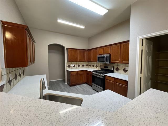 Foto del edificio - 2709 Logan Dr