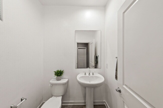Building Photo - Welcome to Escaya Community in Chula Vista.