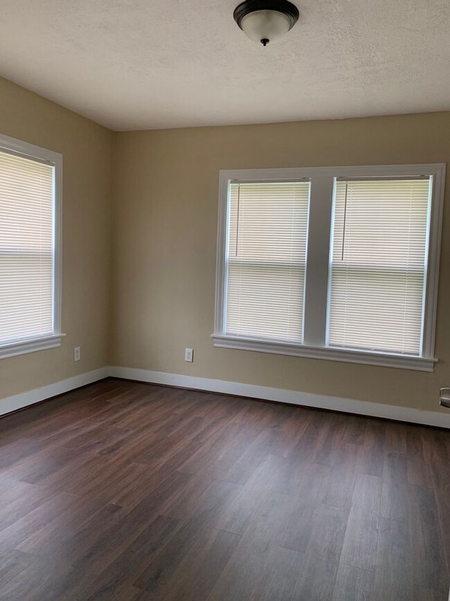 Foto del edificio - Updated 3bed/1bath in Hempstead,TX