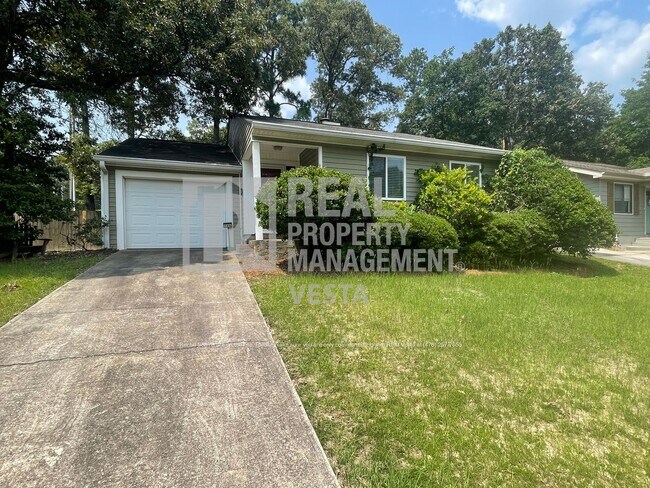 Foto del edificio - 146 Lake Pointe Dr