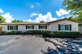 Building Photo - 4109 Riverside Dr