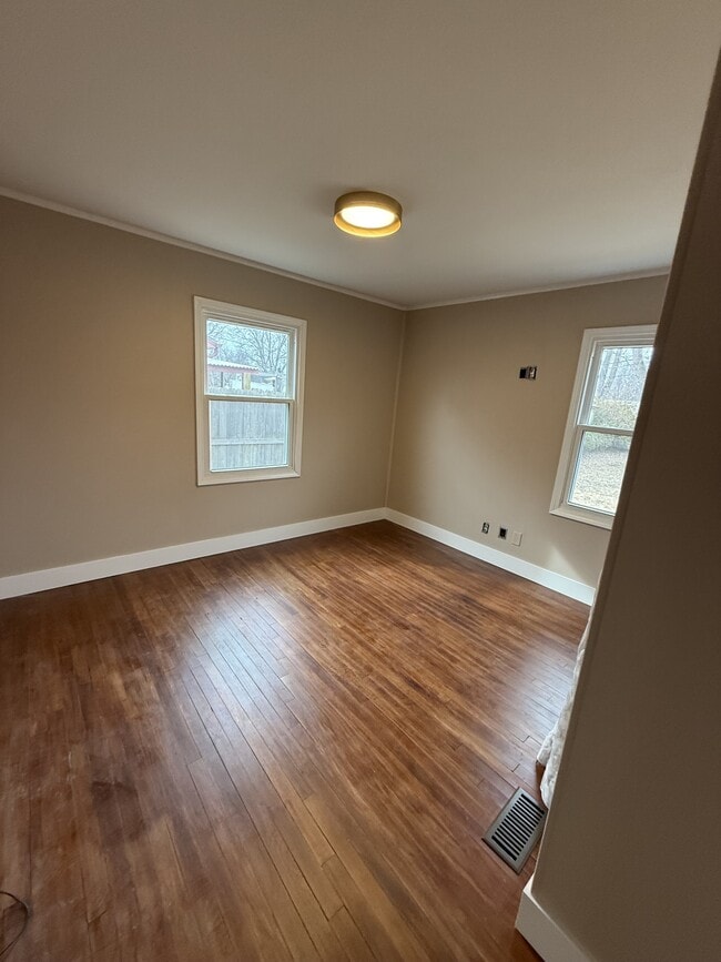 Foto del edificio - 7206 Reeds Rd